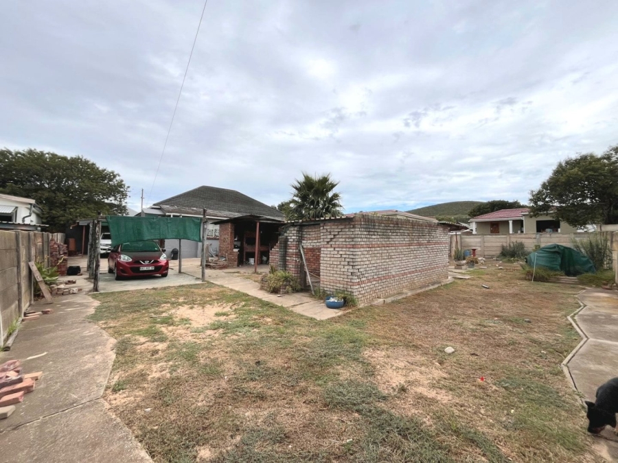 3 Bedroom Property for Sale in Heuwelkruin Eastern Cape